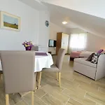 Apartman Arta